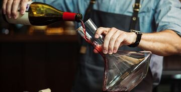 L'Importance de Carafer le Vin Rouge Corsé L'Importance de Carafer le Vin Rouge Corsé